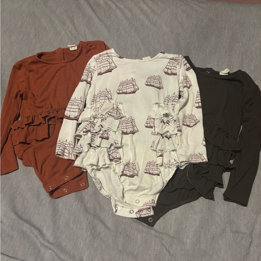 Set of 3 Kate Quinn ruffle body suit/romper 2T